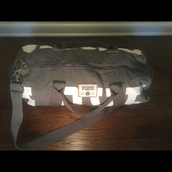 Pink Duffle Bag - Picture 3 of 4